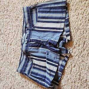 Striped low rise shorts